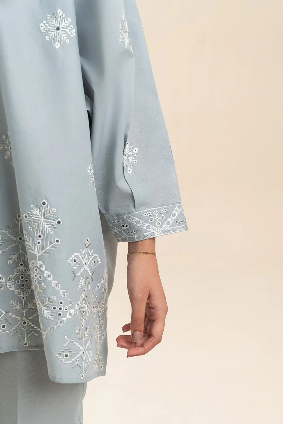 2 PIECE EMBROIDERED LAWN SUIT-MOONLIGHT GRACE (UNSTITCHED)