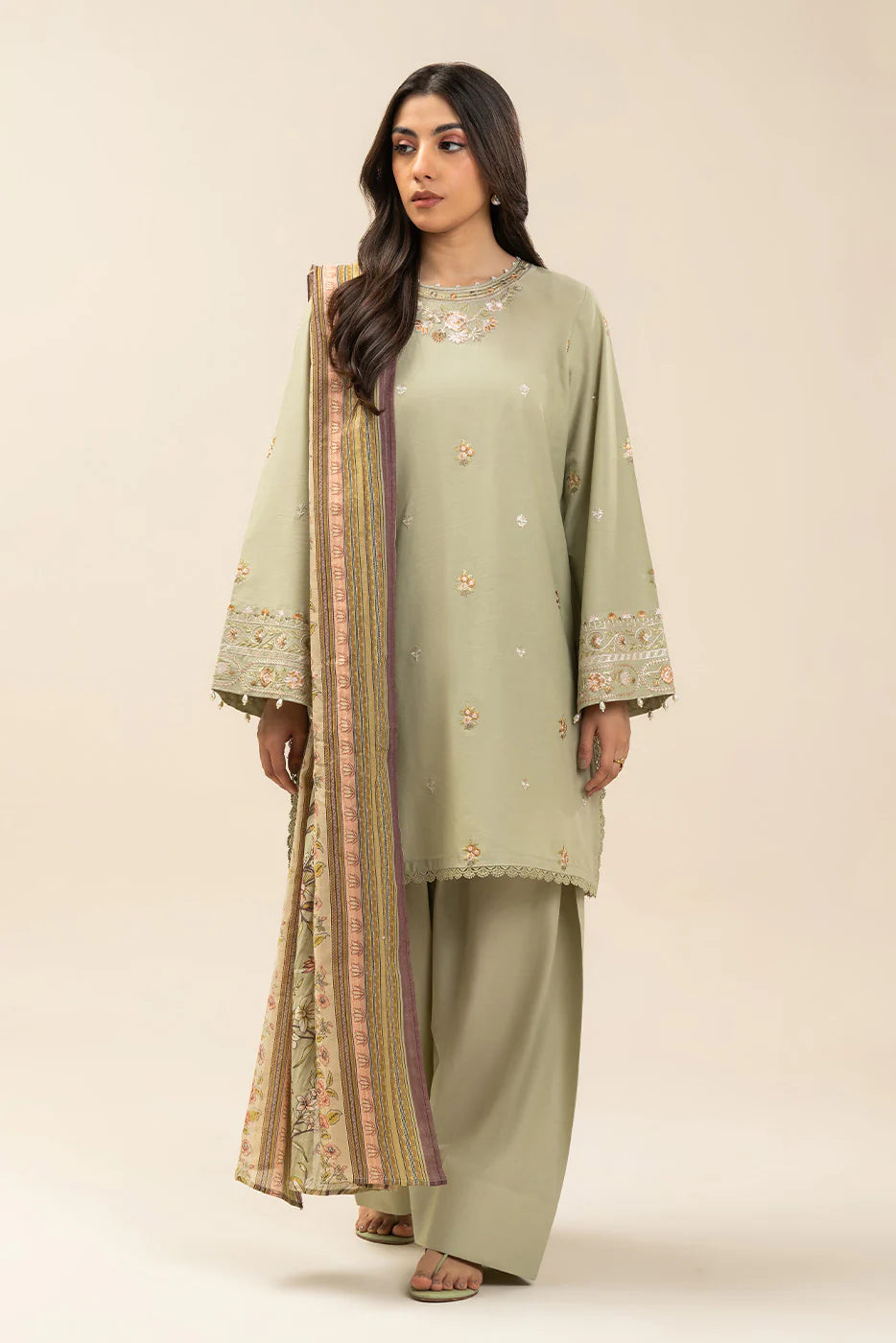 3 PIECE EMBROIDERED LAWN SUIT-VERDANT WHISPER (UNSTITCHED)