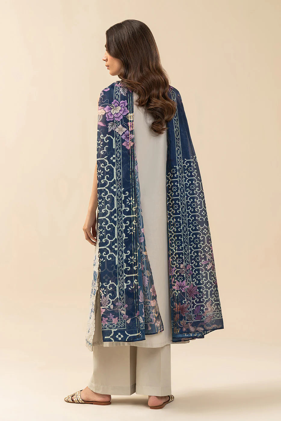 3 PIECE EMBROIDERED LAWN SUIT-LAPIS LAZULI (UNSTITCHED)