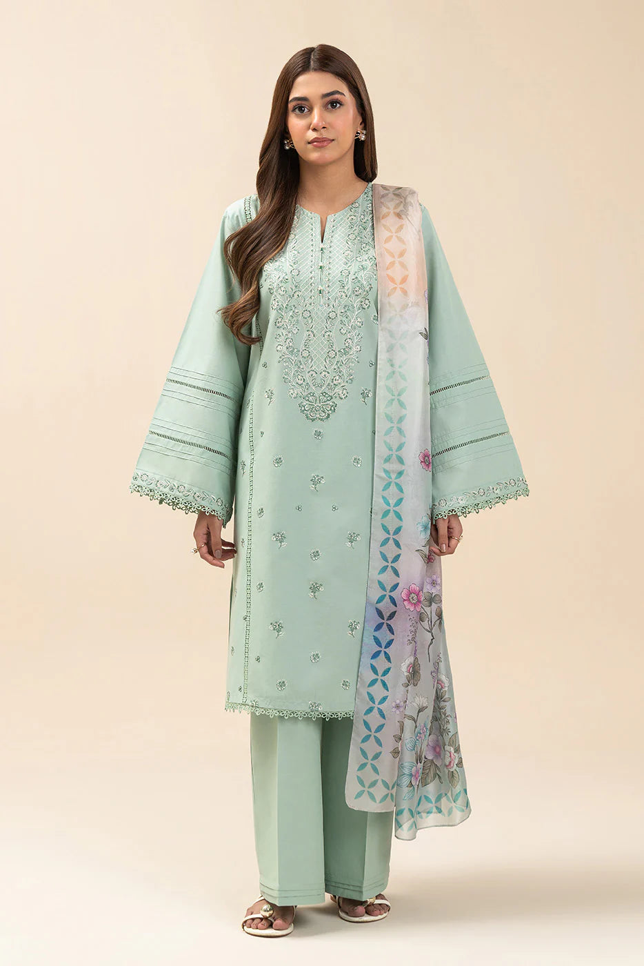 2 PIECE EMBROIDERED LAWN SUIT-MINTY GARDEN (UNSTITCHED)