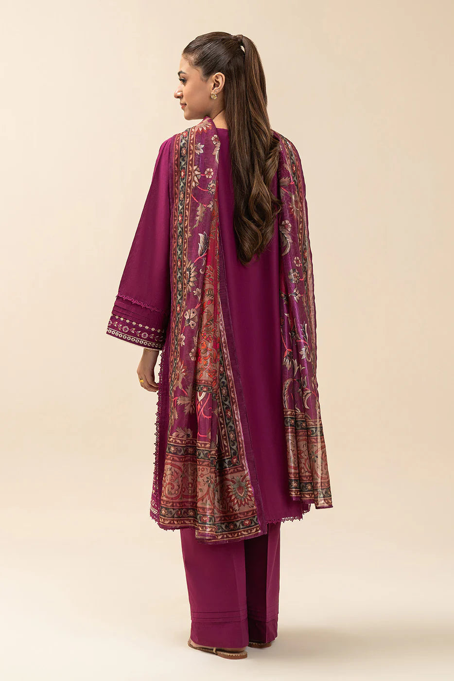 3 PIECE EMBROIDERED LAWN SUIT-PLUM MAJESTY (UNSTITCHED)