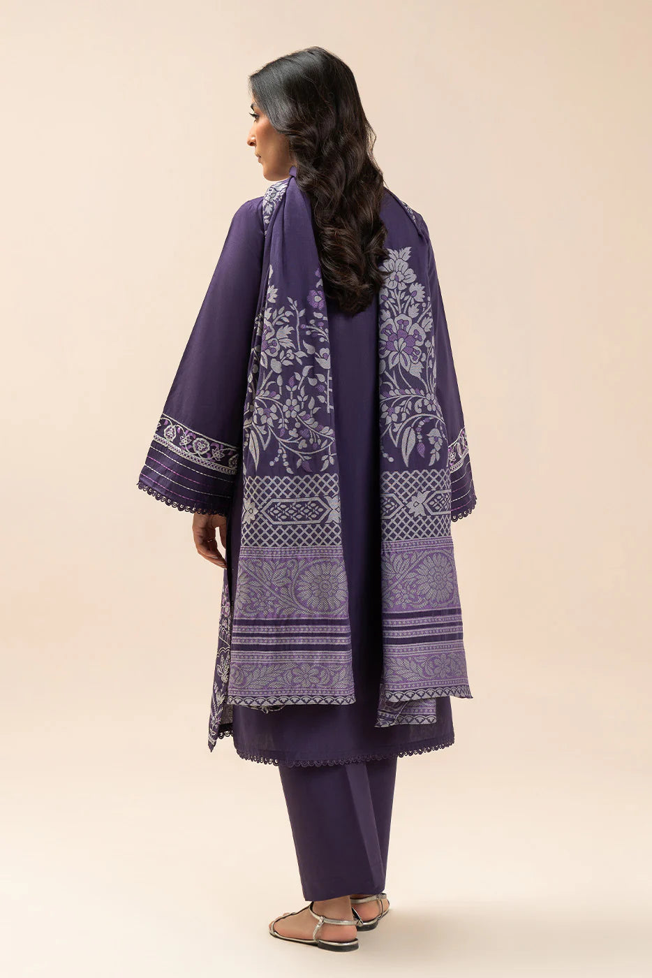 3 PIECE EMBROIDERED LAWN SUIT-REGAL ETHNIC (UNSTITCHED)