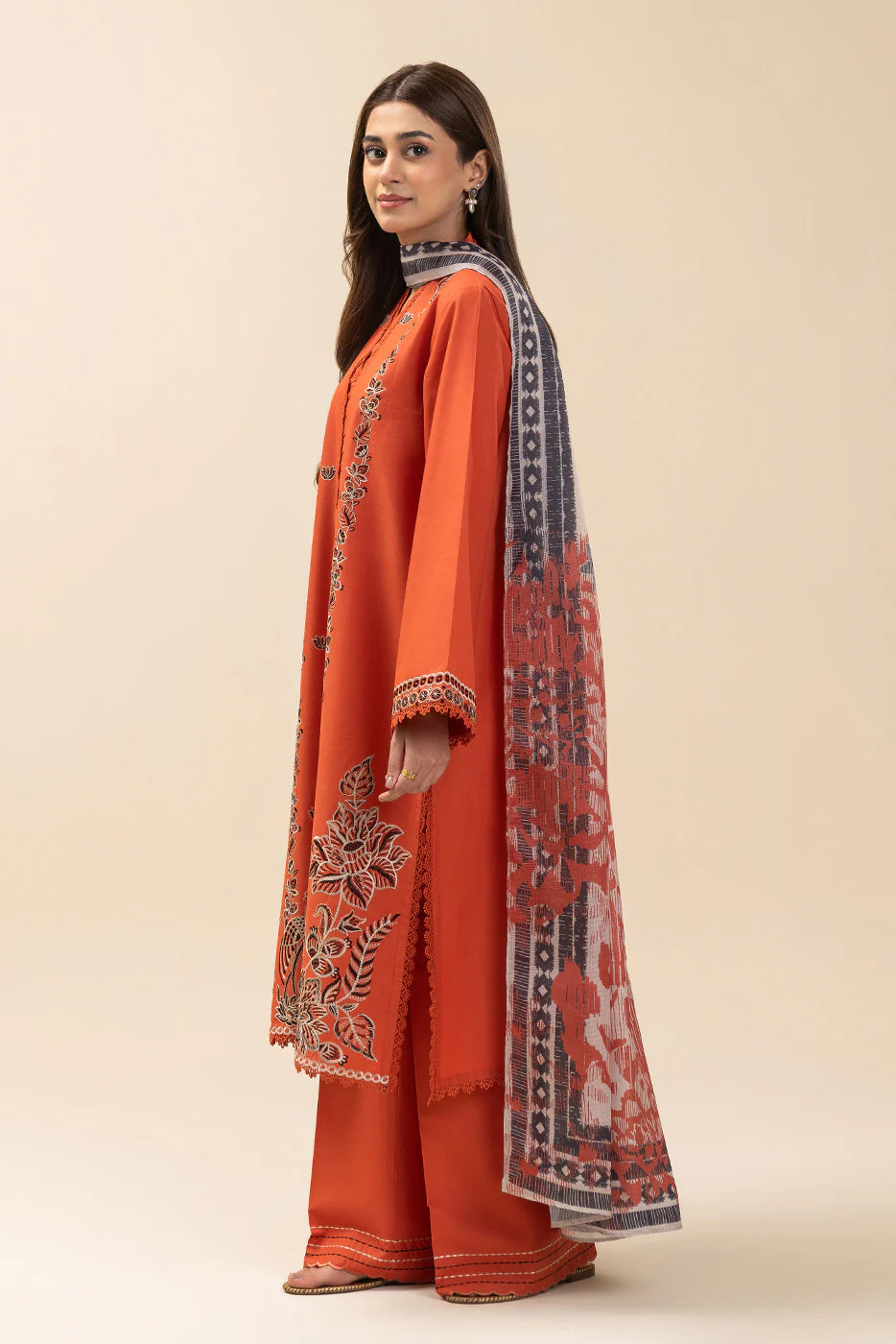 3 PIECE EMBROIDERED LAWN SUIT-SUNSET STREAM (UNSTITCHED)