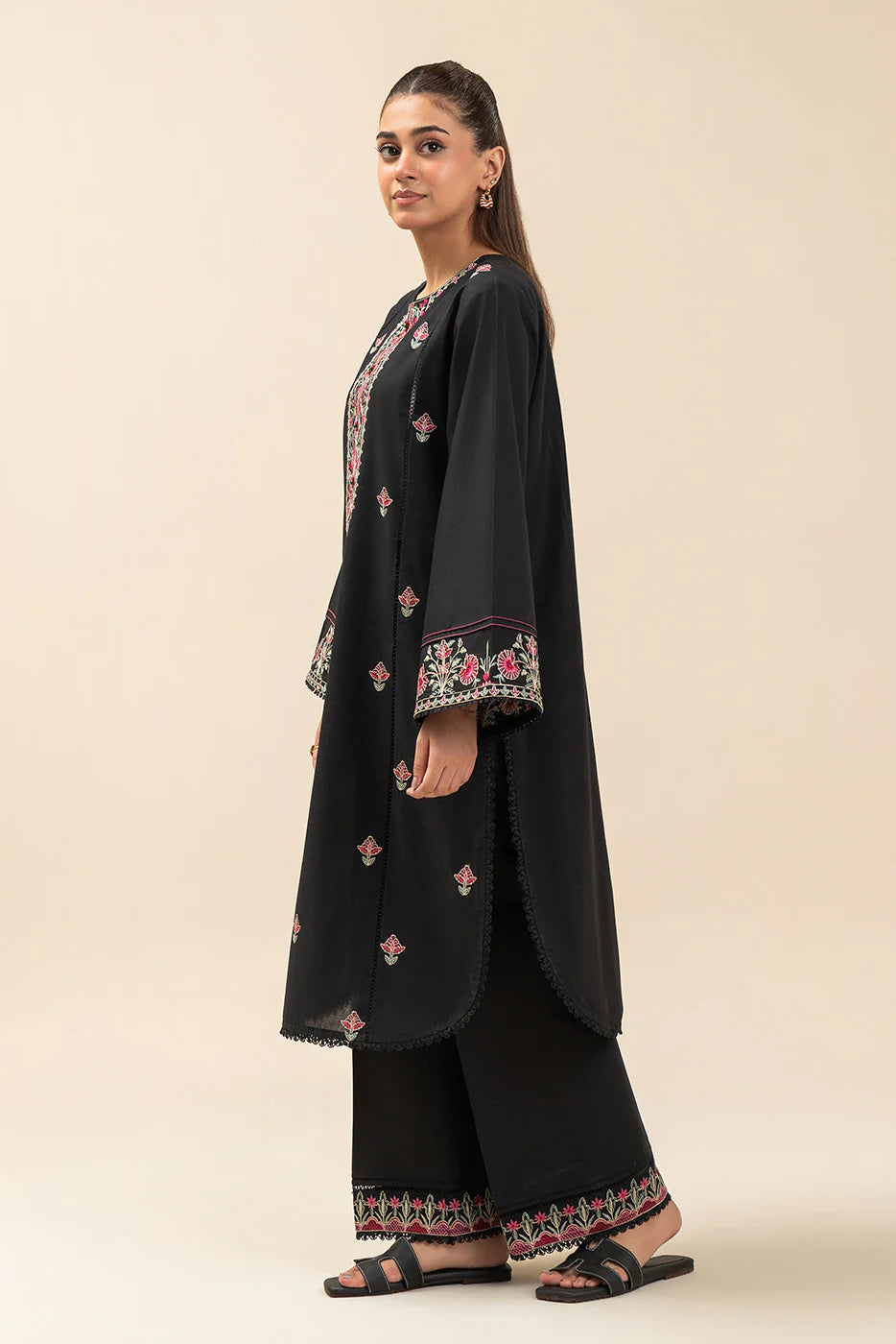 2 PIECE EMBROIDERED LAWN SUIT-TRIBE NOIR (UNSTITCHED)