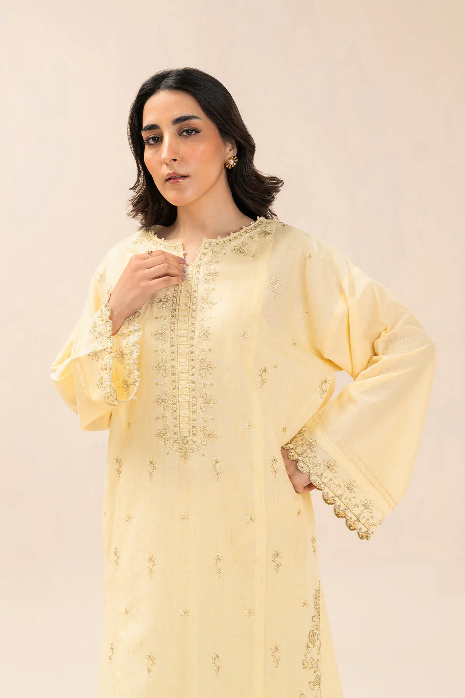 2 PIECE EMBROIDERED TEXTURED LAWN SUIT-AMBER BLING (UNSTITCHED)