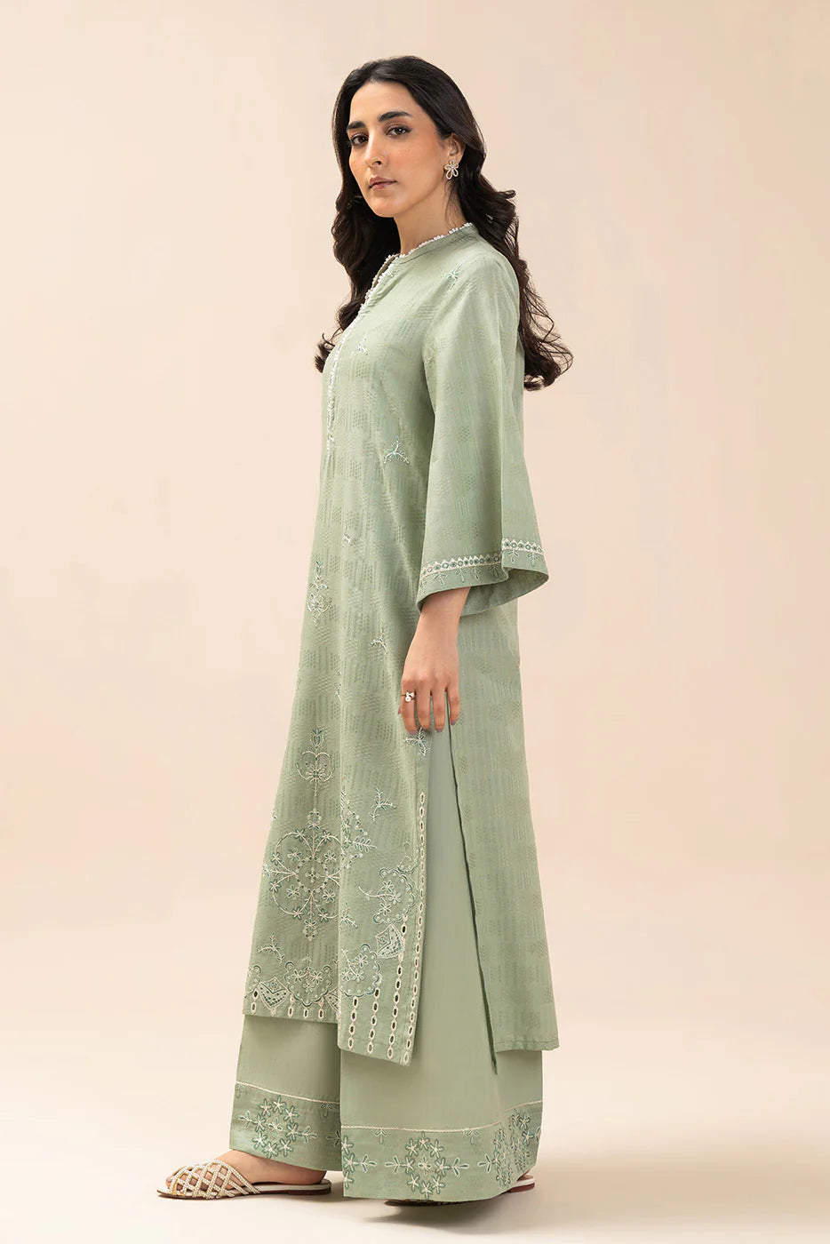 2 PIECE EMBROIDERED TEXTURED LAWN SUIT-WHIMSICAL SAGE (UNSTITCHED)