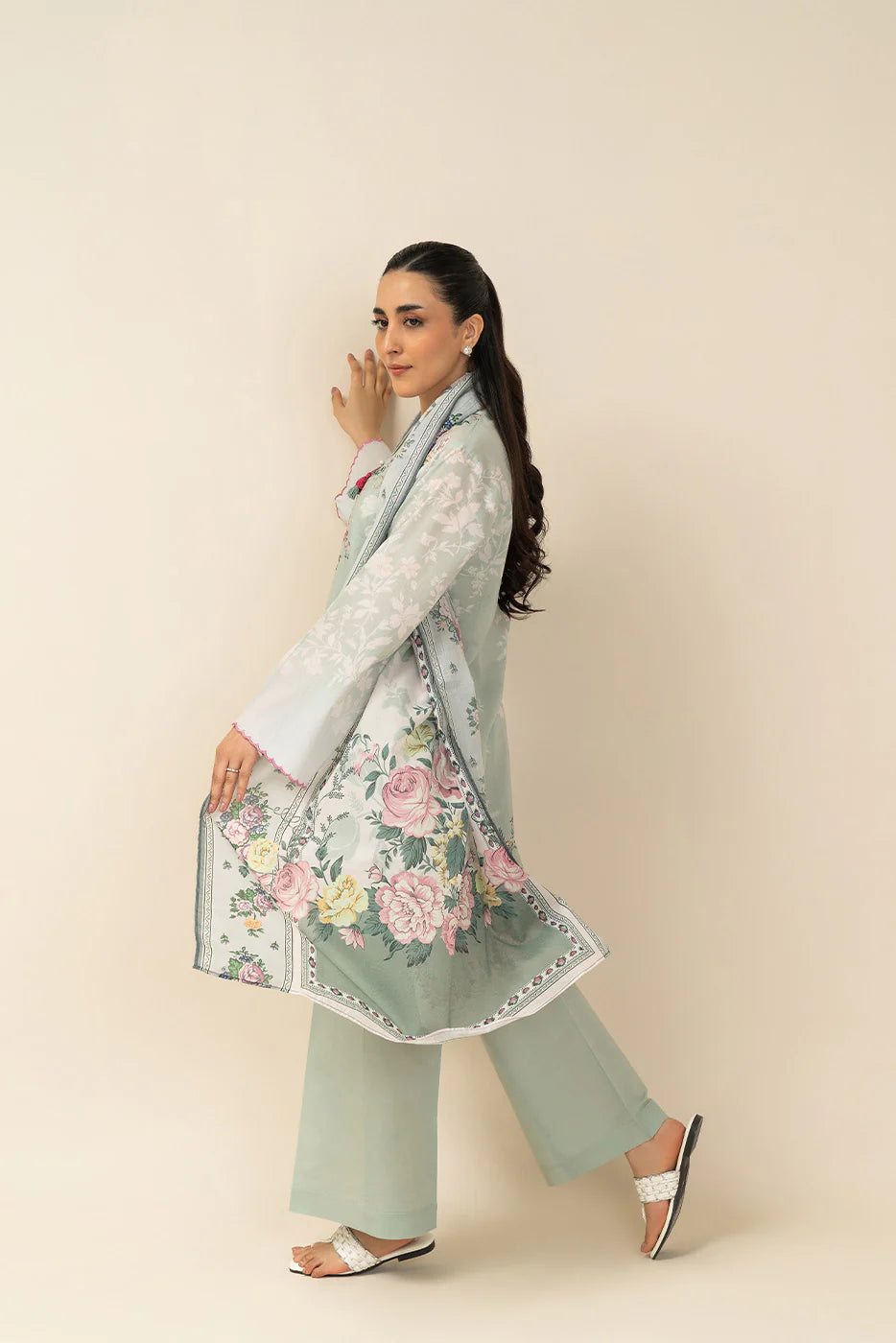 3 PIECE PRINTED LAWN SUIT-PASTEL BLOOM (UNSTITCHED)