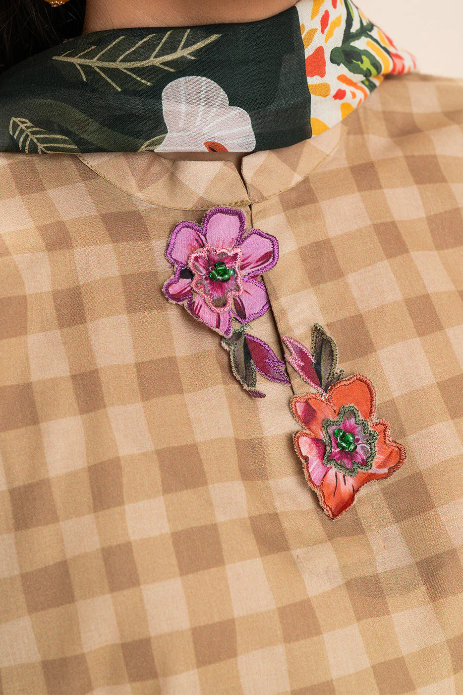 3 PIECE PRINT LAWN SUIT-PETAL DRIFT (UNSTITCHED)