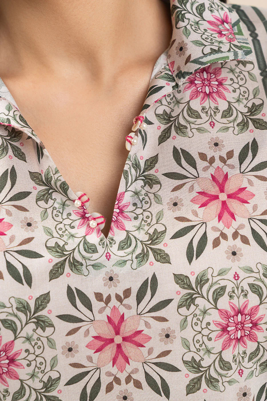 2 PIECE PRINTED LAWN SUIT-OLIVINE MOSAIC (UNSTITCHED)