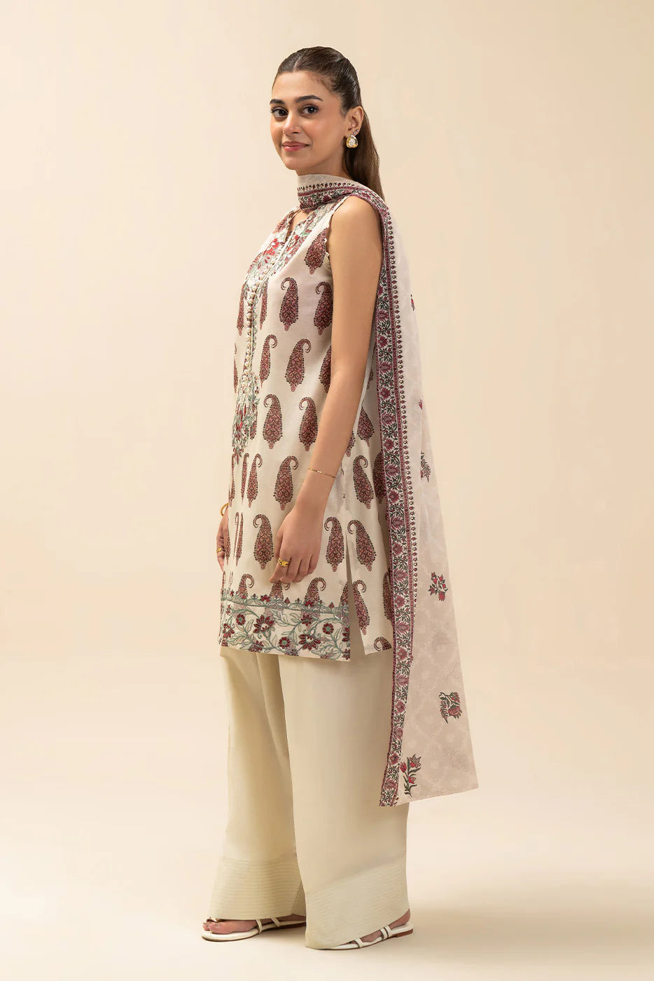 3 PIECE EMBROIDERED LAWN SUIT-TRIBAL TUNE (UNSTITCHED)