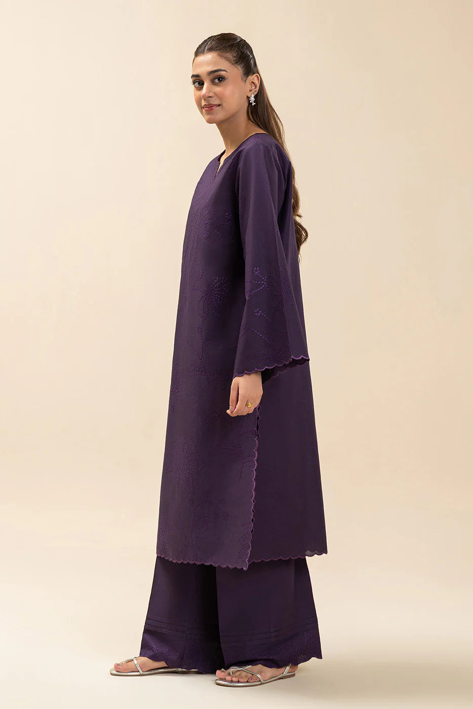 2 PIECE EMBROIDERED LAWN SUIT-NIGHTSHADE (UNSTITCHED)