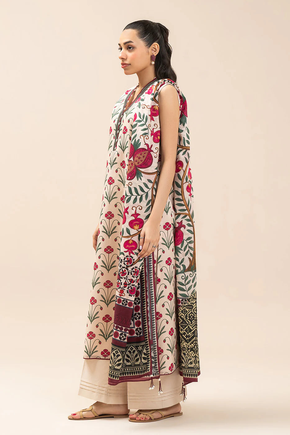 3 PIECE PRINTED LAWN SUIT-OPALINE FLEUR (UNSTITCHED)
